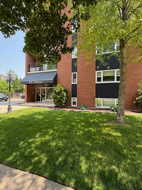 401-570 William Street, London, ON, N6B 3E9