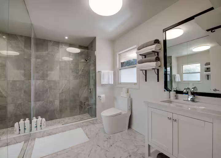 4018 New Street, Burlington, ON, L7L 1S7 - 6