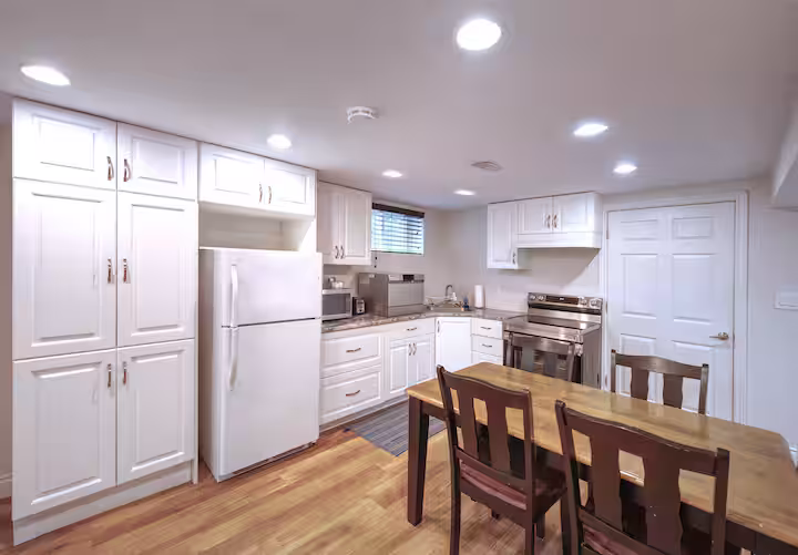 4018 New Street, Burlington, ON, L7L 1S7 - 17