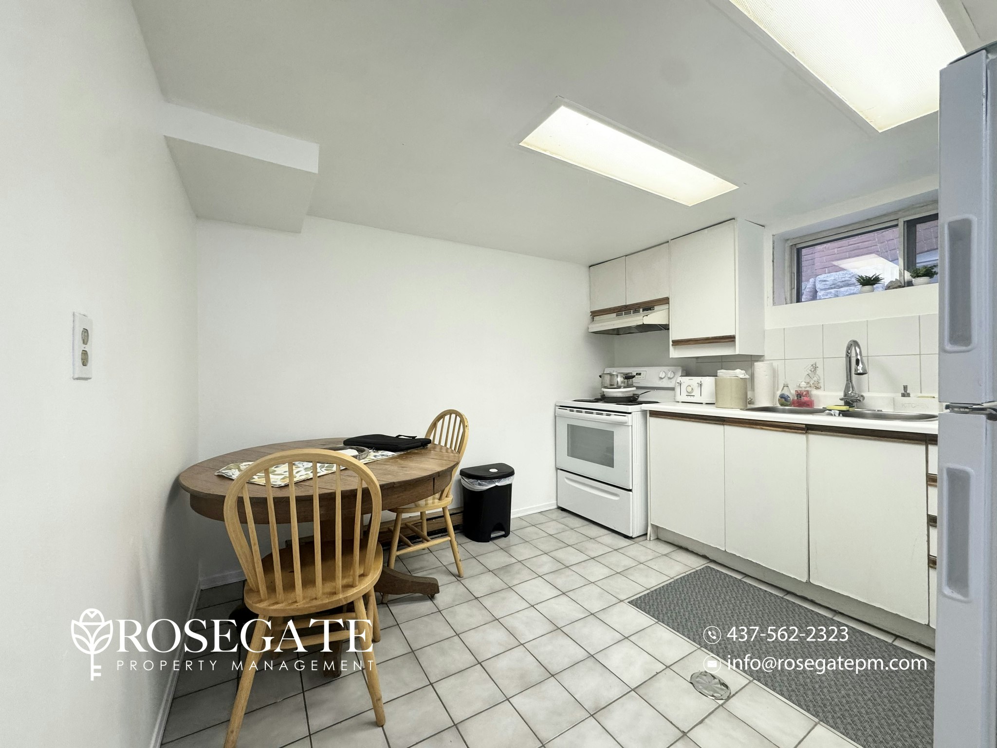 2-37 Northcliffe Boulevard, Toronto, ON, M6H 3G9 3