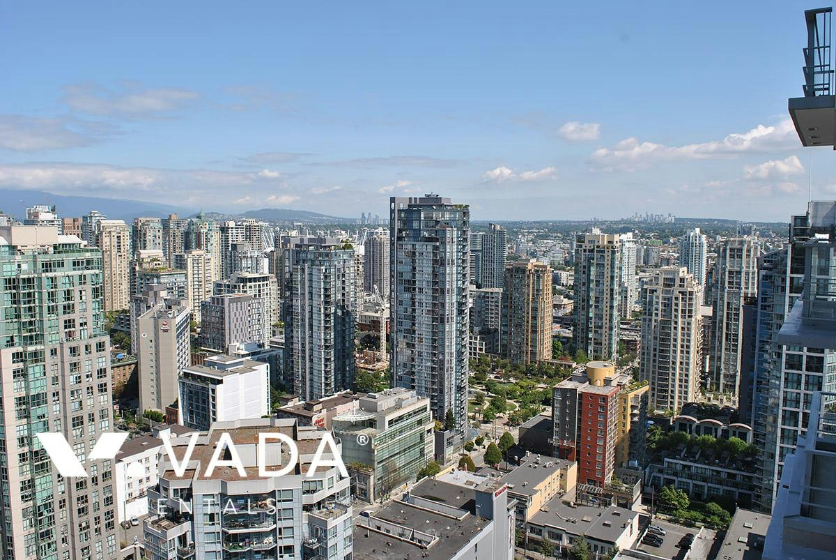 3302-1283 Howe Street, Vancouver, BC, V6Z 1R3 - 3
