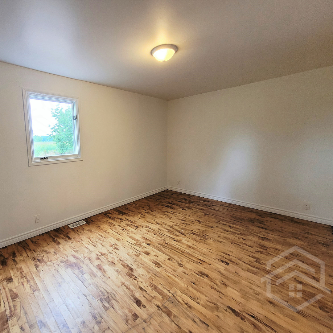4564 Pigram Road, Thames Centre, ON, N0J 1N0 - 6