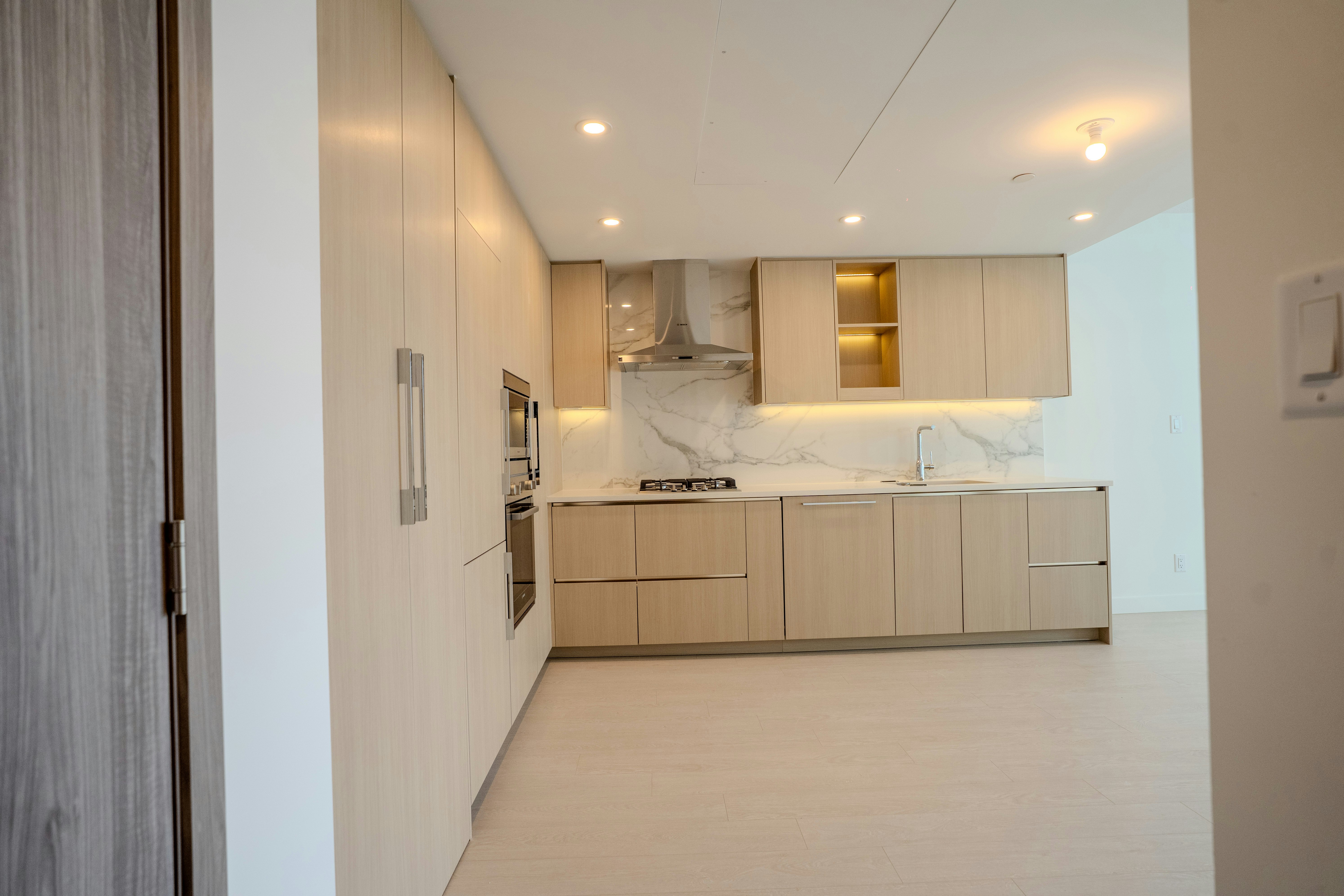 3011-13778 100 Avenue, Surrey, BC, V3T 0V3 - 3