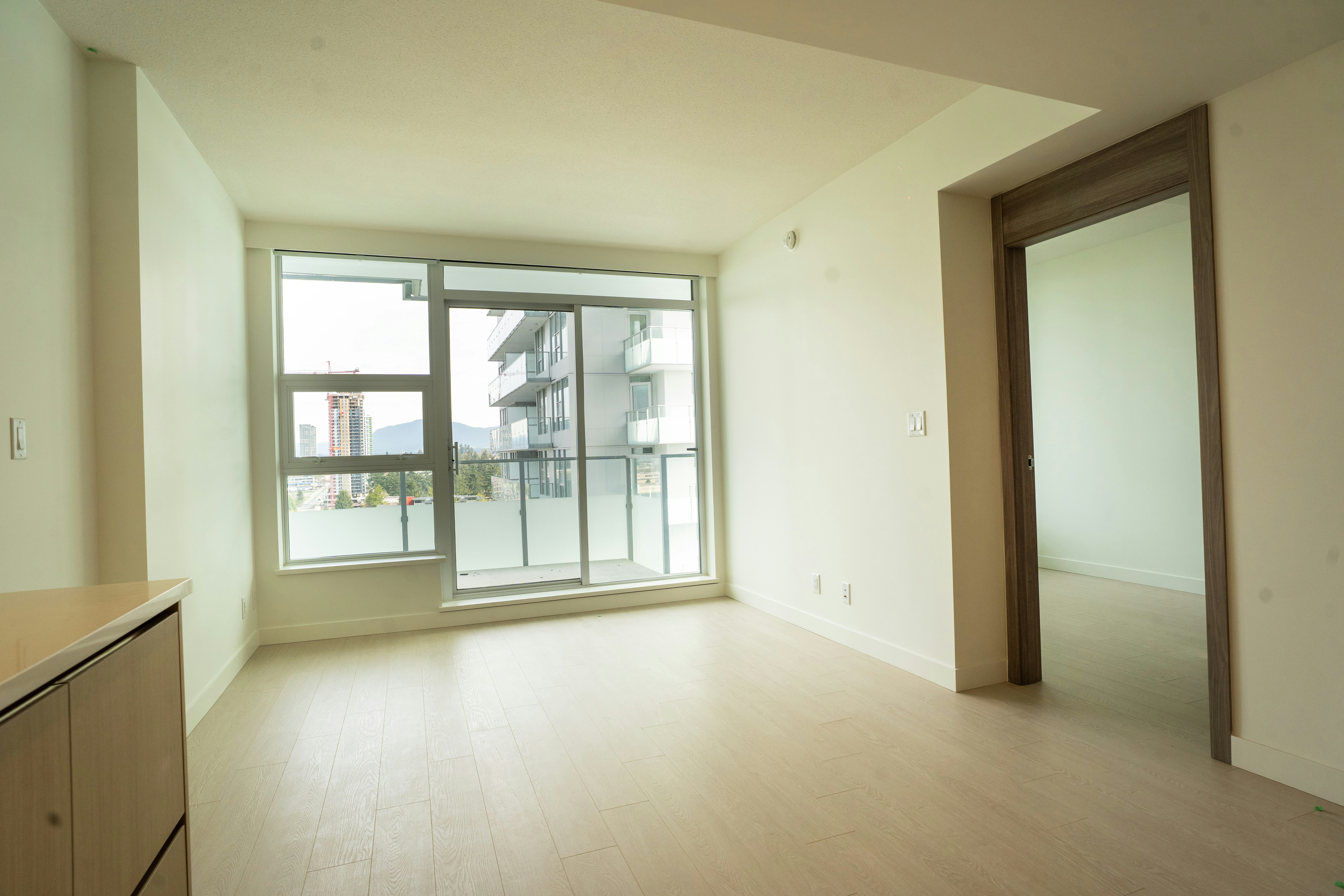 3011-13778 100 Avenue, Surrey, BC, V3T 0V3 - 6