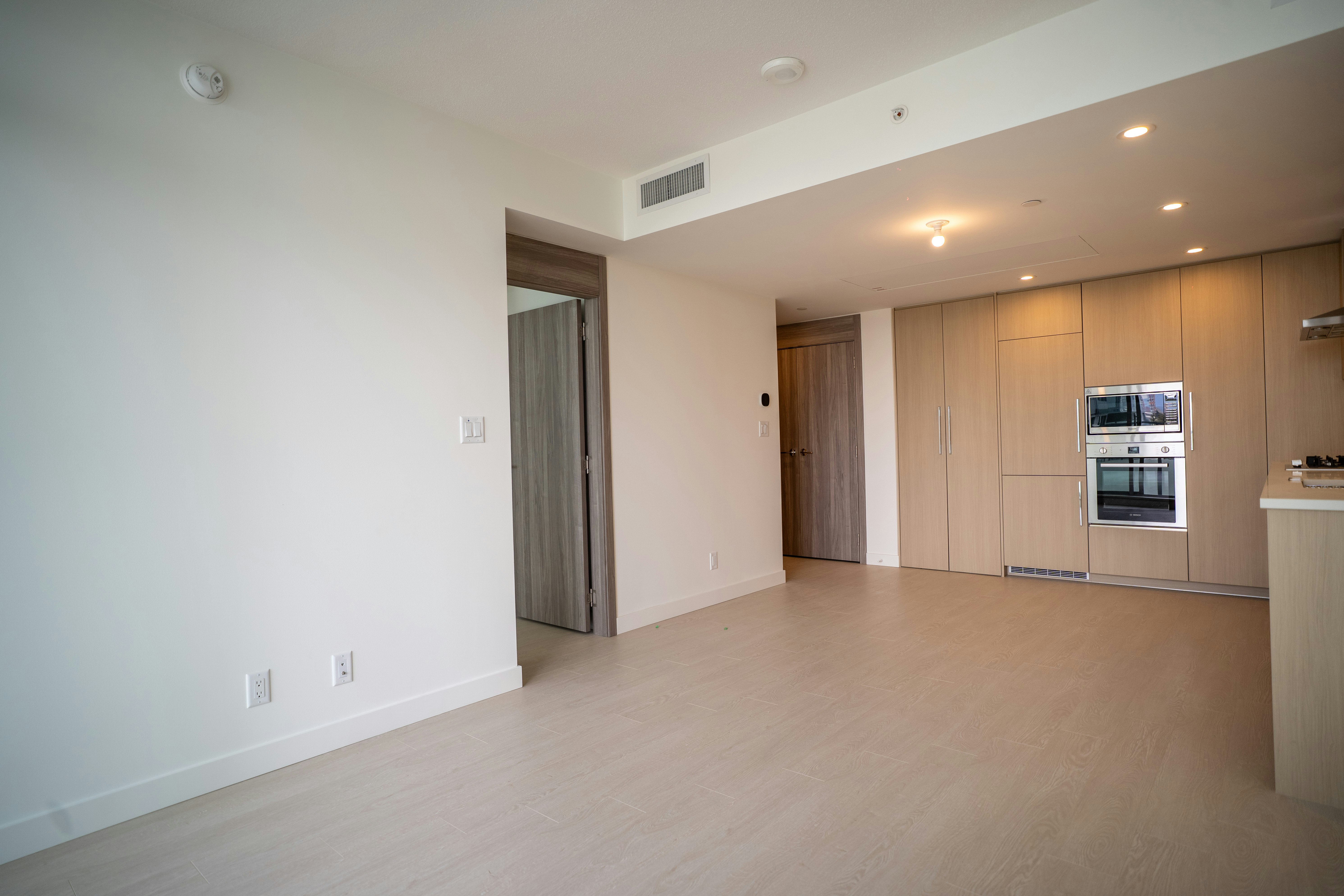 3011-13778 100 Avenue, Surrey, BC, V3T 0V3 - 5