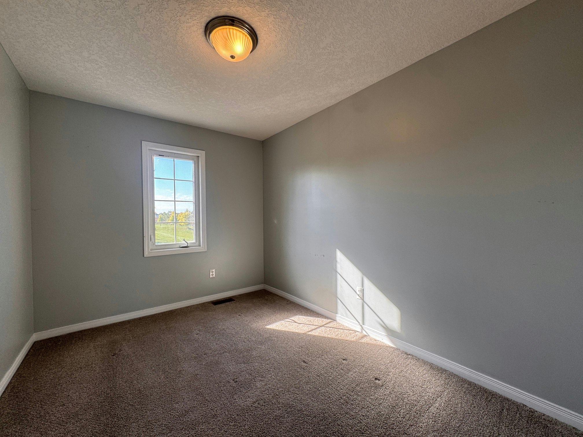 310 Parkvale Drive, Kitchener, ON, N2R 1Y5 - 11