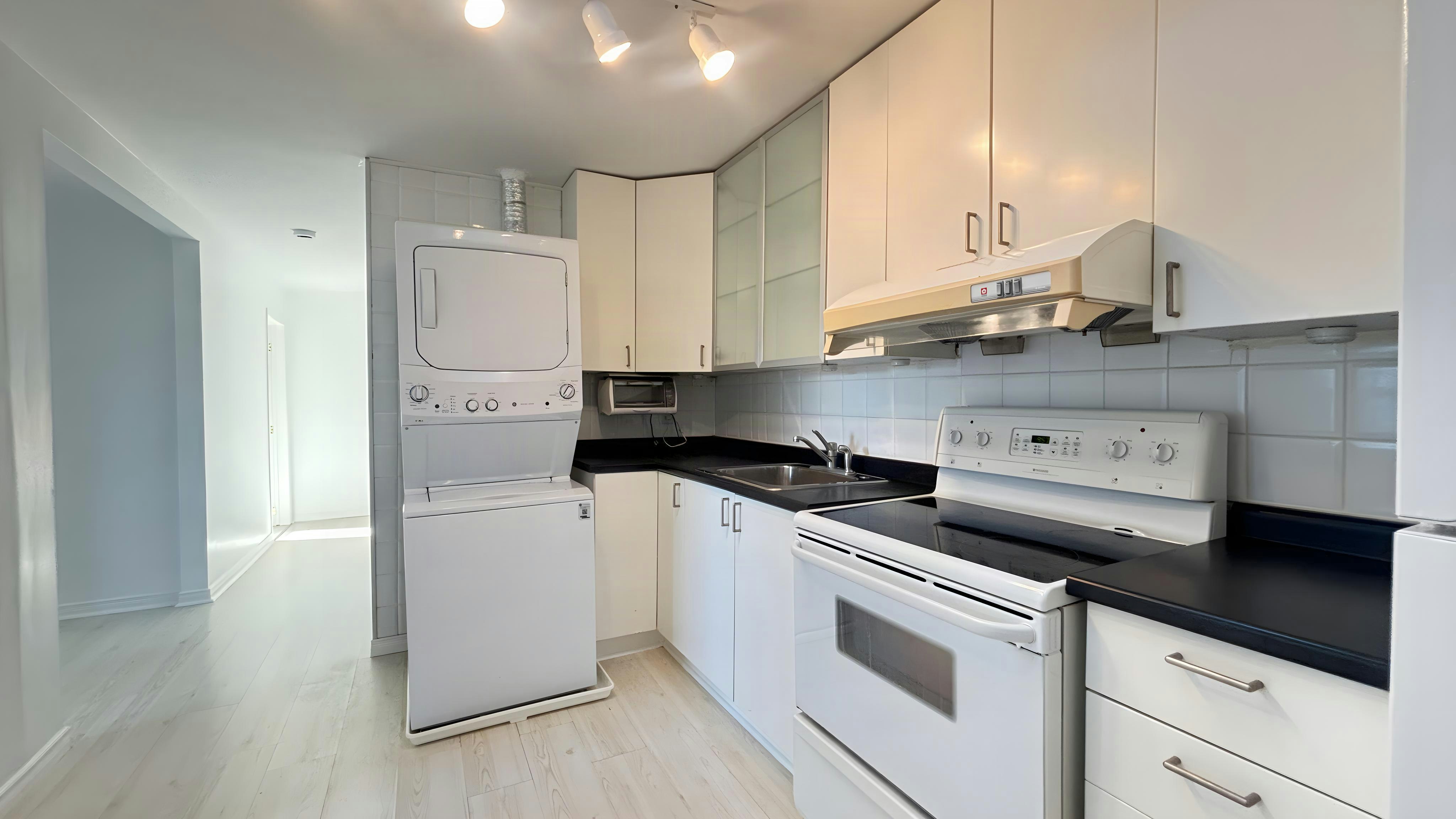 2 (upper level)-610 Concession Street, Hamilton, ON, L8V 1B3 - 7