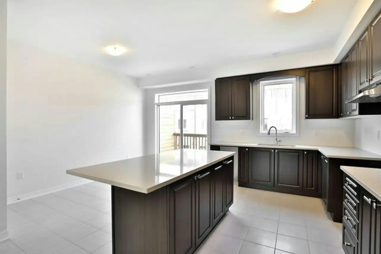 45 Rapids Lane, Hamilton, ON, L8K 0A4 4
