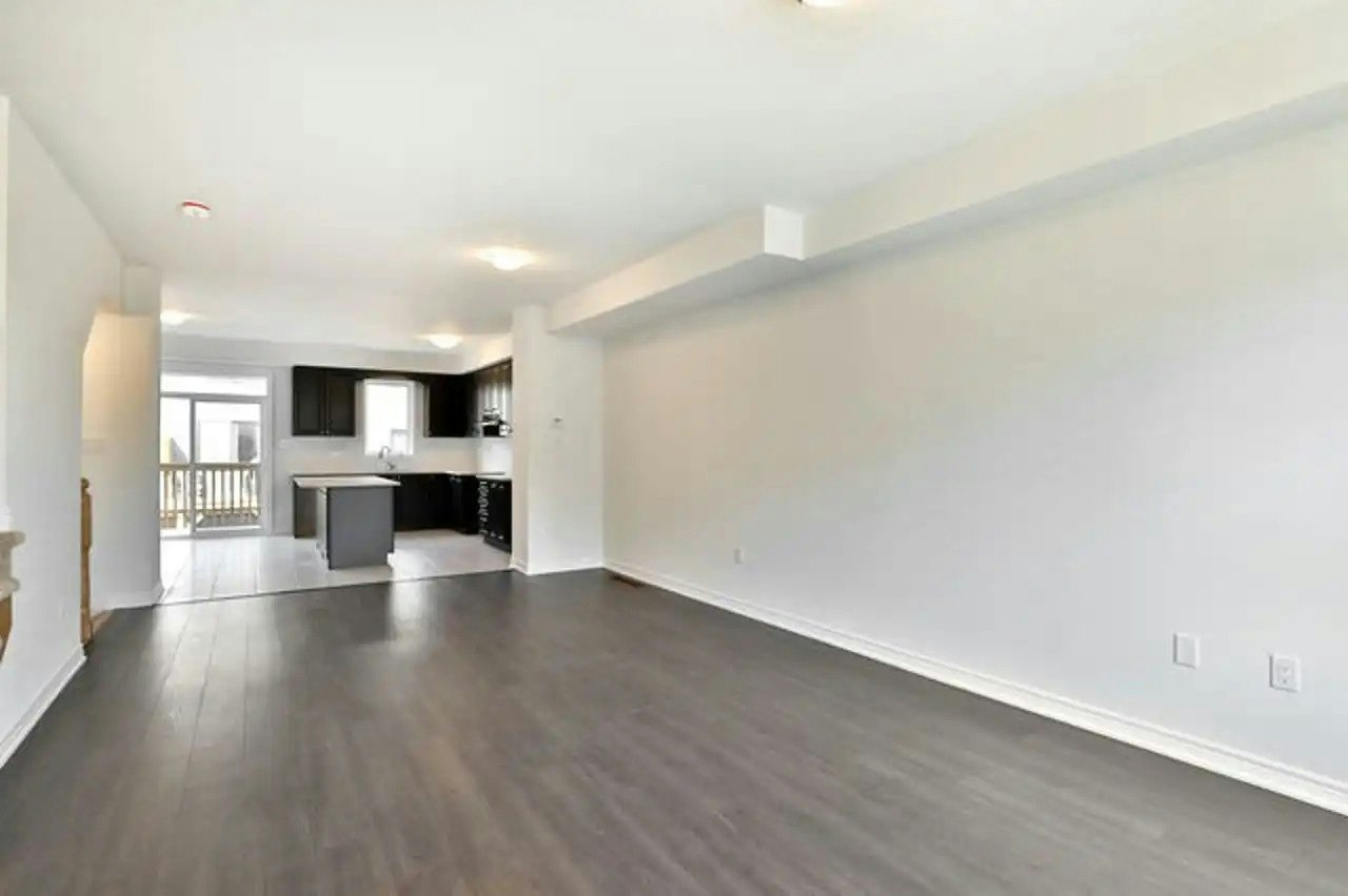 45 Rapids Lane, Hamilton, ON, L8K 0A4 5