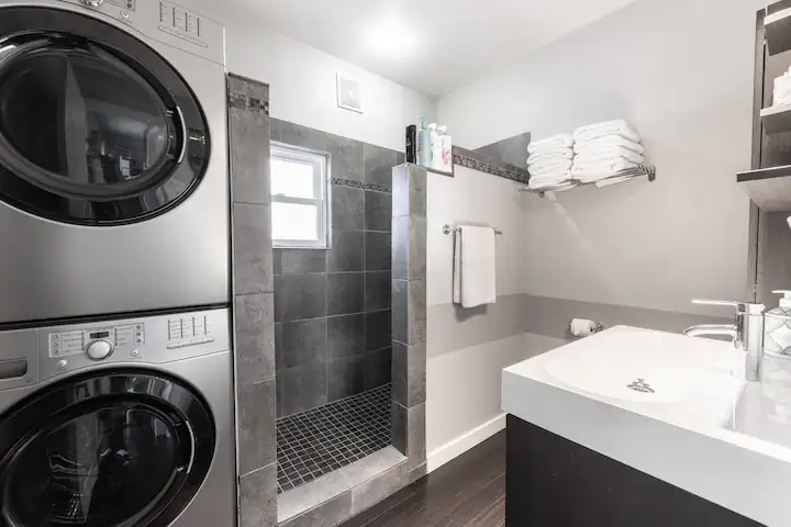 2431 Quinn Street, Halifax, NS, B3L 3E5 - 6