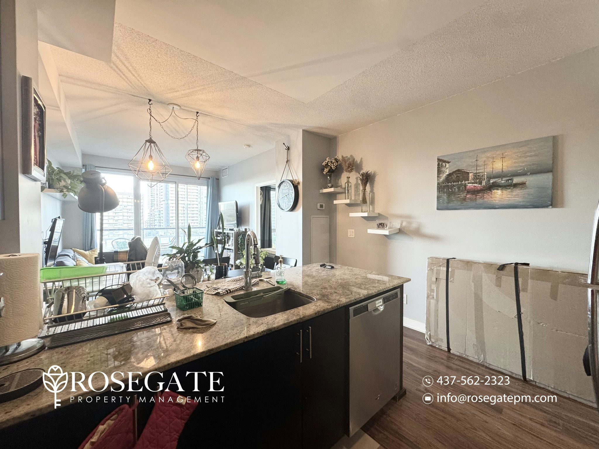908-260 Sackville Street, Toronto, ON, M5A 0B3 4