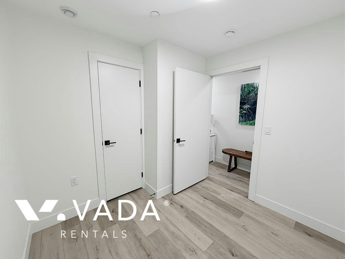 2135 West 16th Avenue, Vancouver, BC, V6K 3B1 - 6