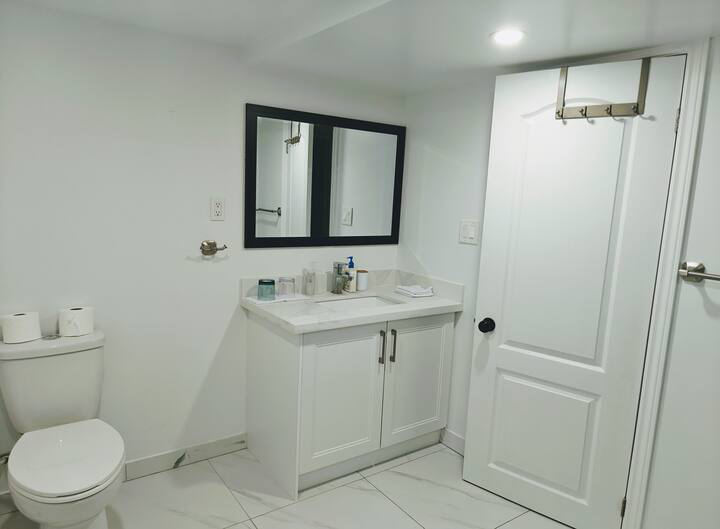 125 Bradley Drive, Kitchener, ON, N2A 1K7 - 17