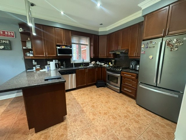 2165 Highcliffe Way, Oakville, ON, L6M 5B6 - 3