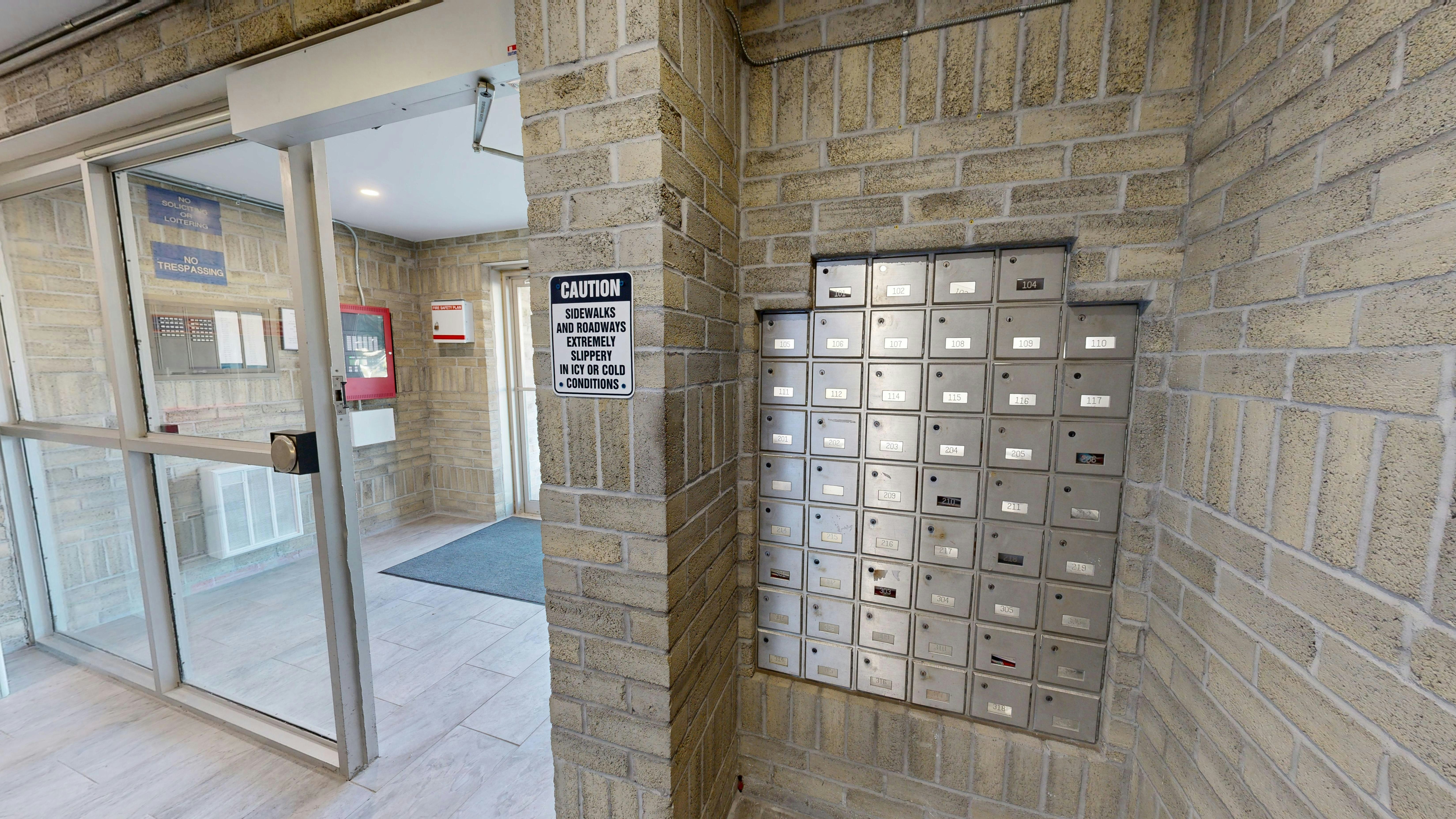 209-727 Deveron Crescent, London, ON, N5Z 4X4 - 4