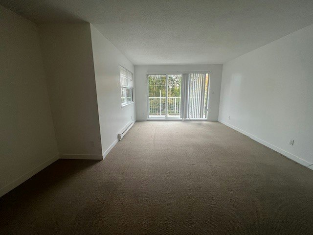 307-10011 150 Street, Surrey, BC, V3R 4A7 - 4