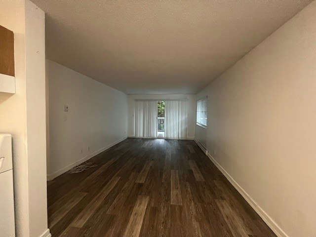 102-10011 150 Street, Surrey, BC, V3R 4A7 - 6