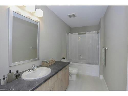 349 Edgevalley Road, London, ON, N5V 0C3 - 16