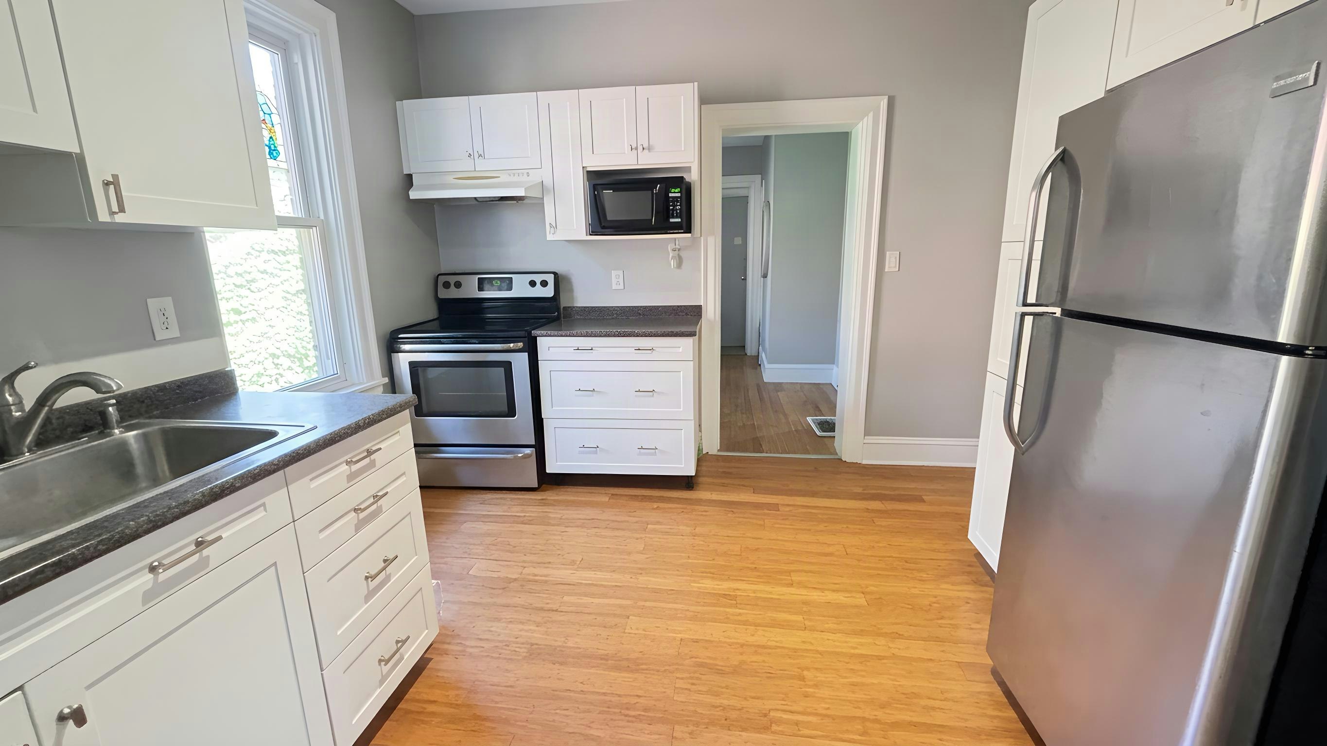 2-120 Hunter Street West, Hamilton, ON, L8P 1R2 - 13