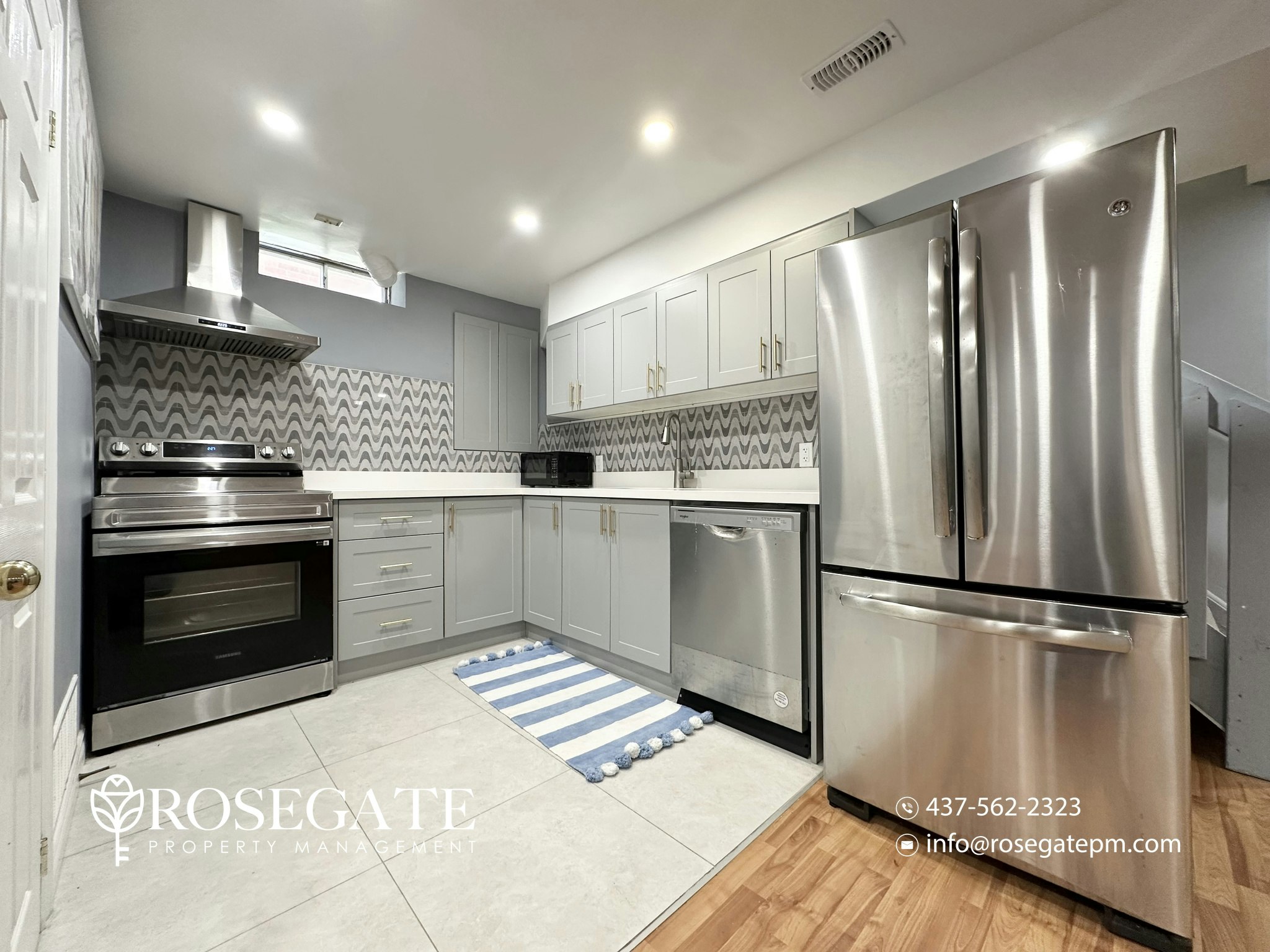 2-5 Buttonwood Trail, Aurora, ON, L4G 6N2 - 2