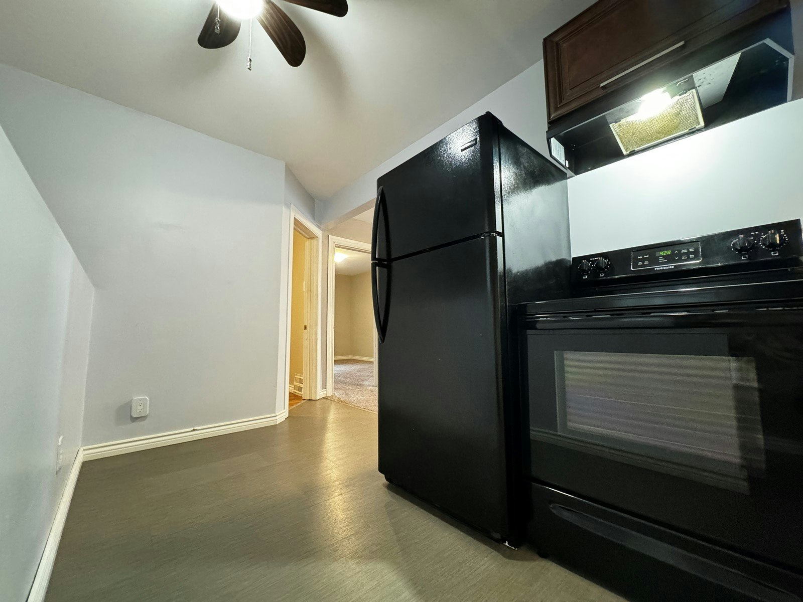 Upper-B-8 Mcnaughton Street, Cambridge, ON, N1R 1Y9 - 4