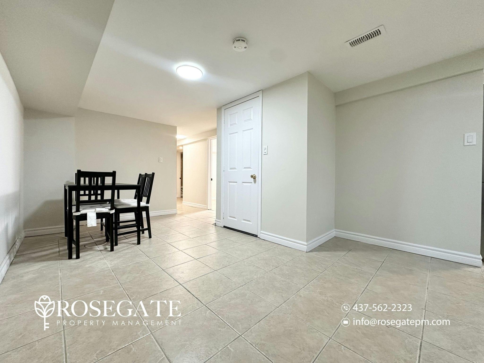 2-218 Taylor Mills Drive North, Richmond Hill, ON, L4C 2T7 - 5