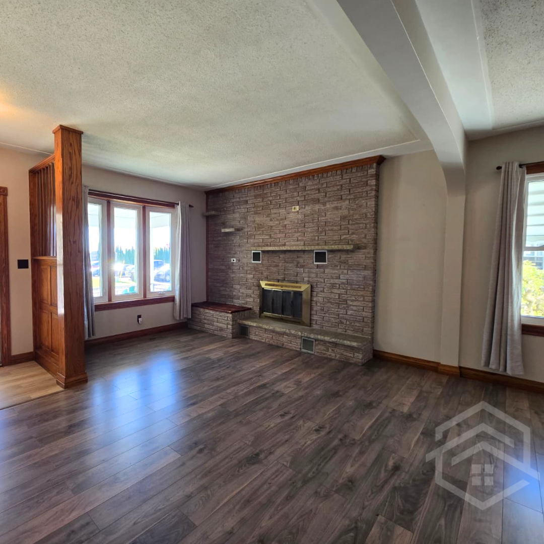 10 Venison Street East, Tillsonburg, ON, N4G 1S7 - 3