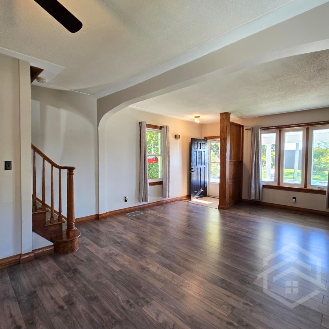 10 Venison Street East, Tillsonburg, ON, N4G 1S7 - 2