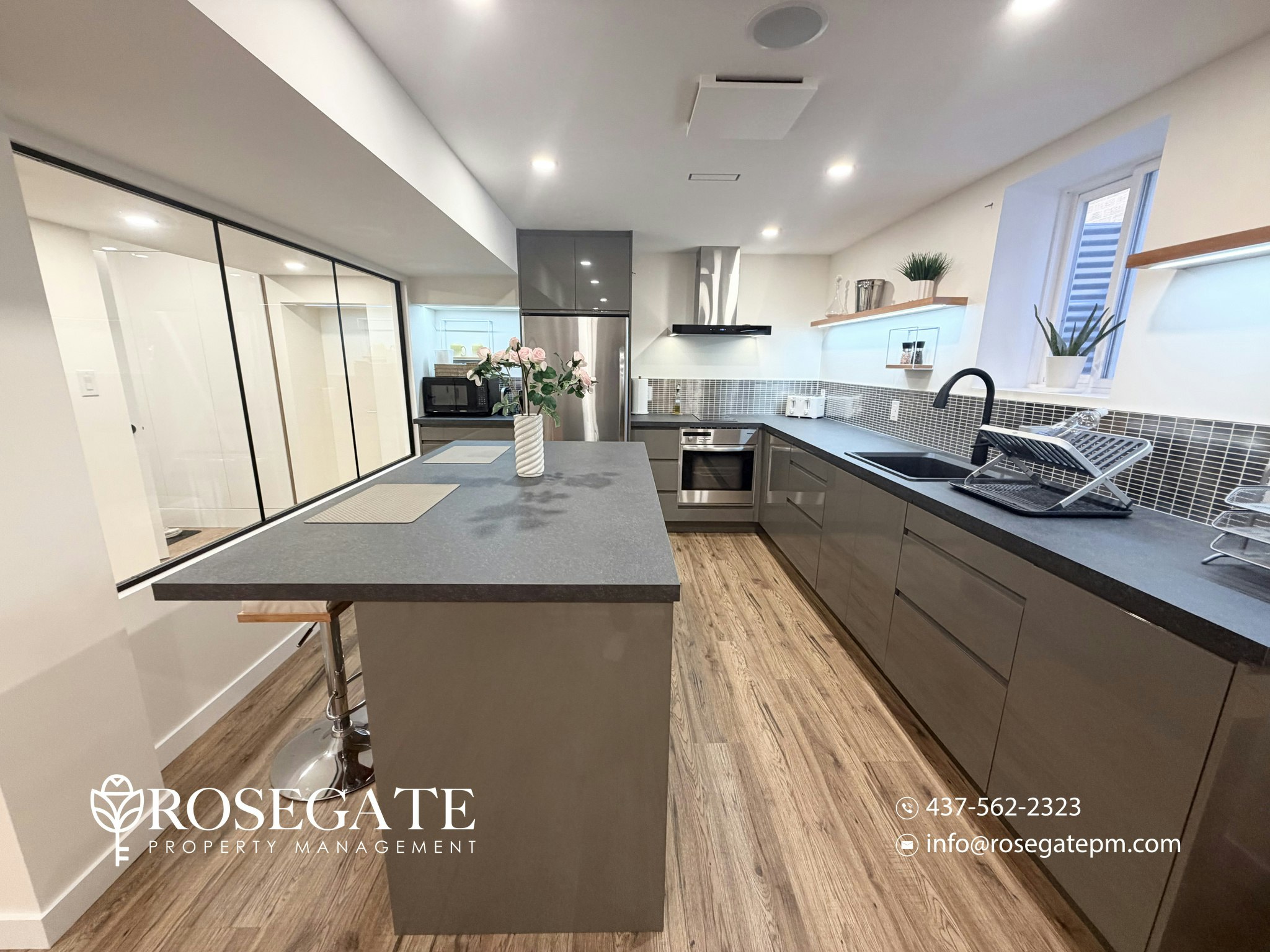 2-3183 Forrestdale Circle, Mississauga, ON, L5N 6V4 - 3