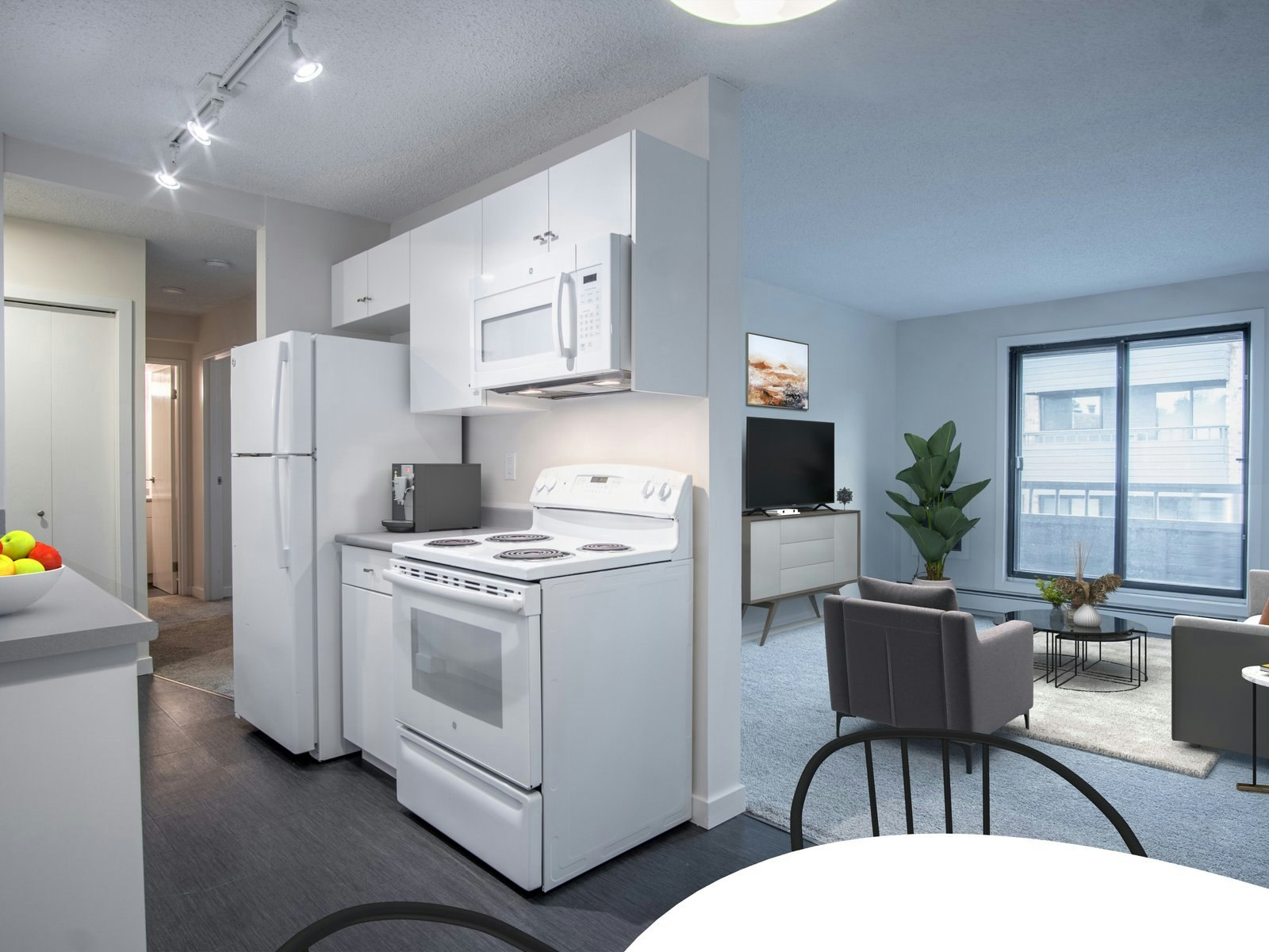 1 Bedroom & 1Bath-103 Reindeer Road, Saskatoon, SK, S7K 4W8 - 2