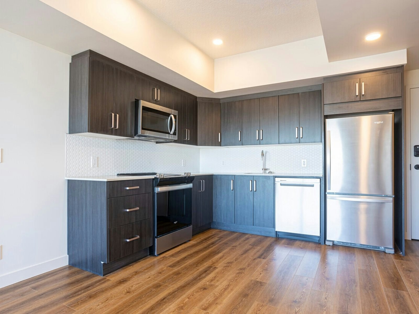 B Style-85 Quarry Pk Rd S E, Calgary, AB, T2C 5V5 - 5