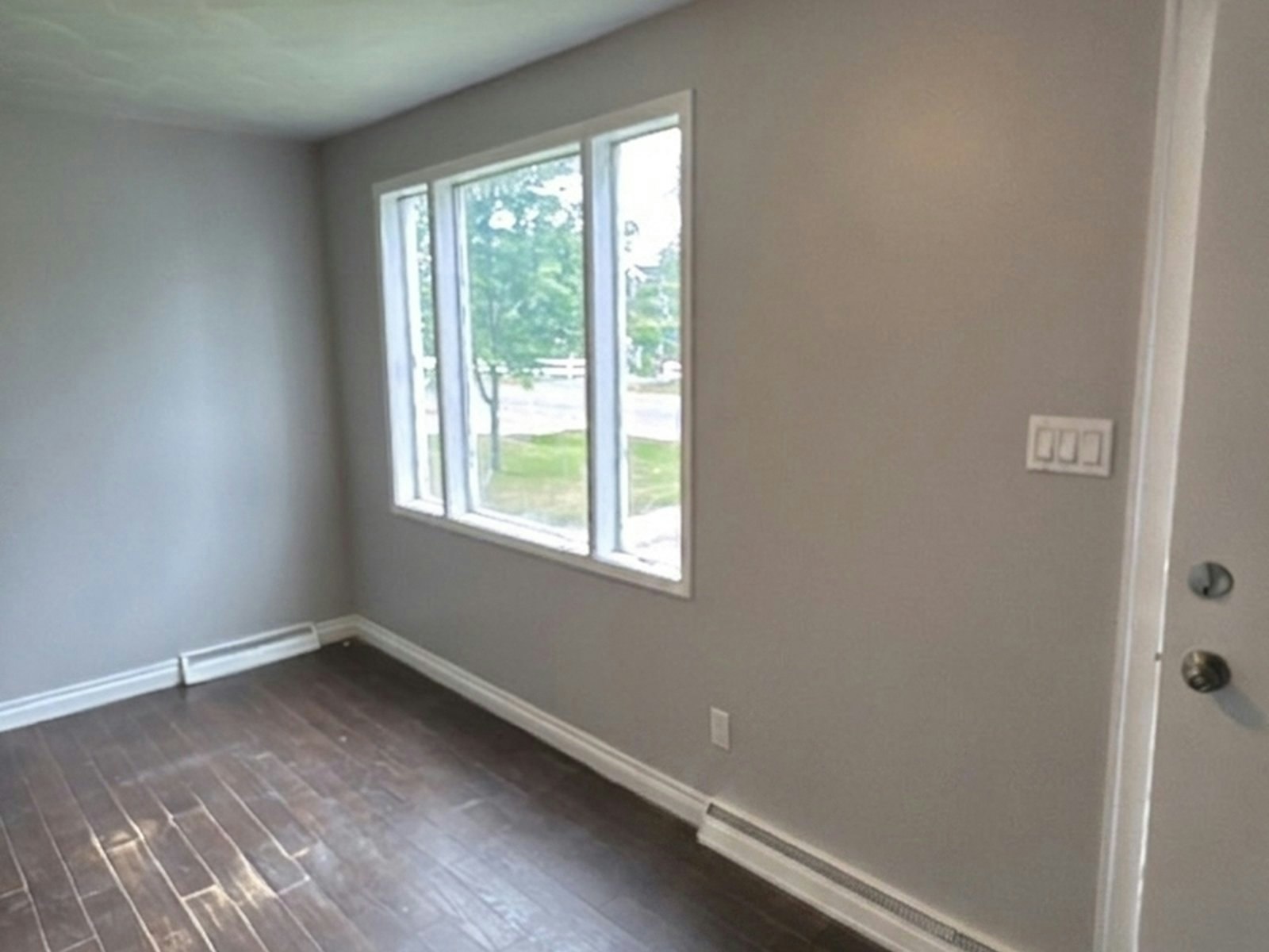 2 Bed-3 Cameron Avenue, Sault Ste. Marie, ON, P6B 4W6 - 2
