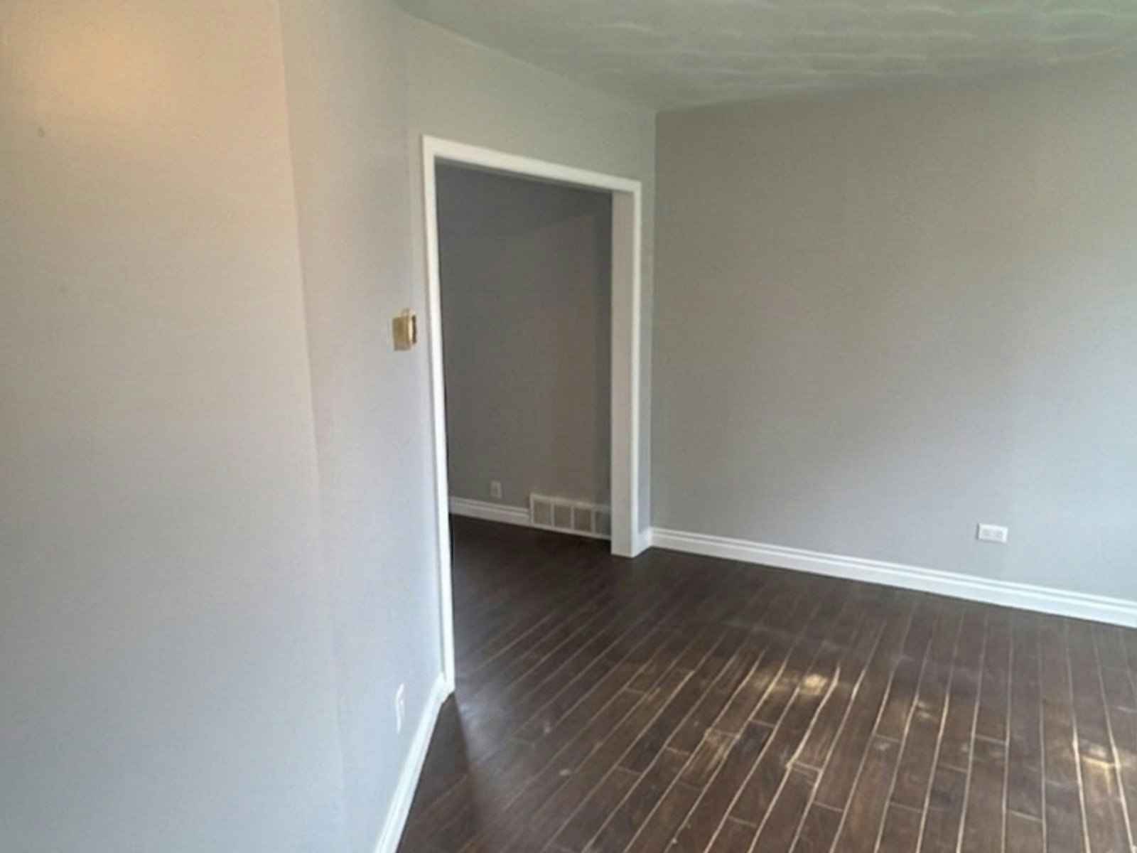 2 Bed-3 Cameron Avenue, Sault Ste. Marie, ON, P6B 4W6 - 9