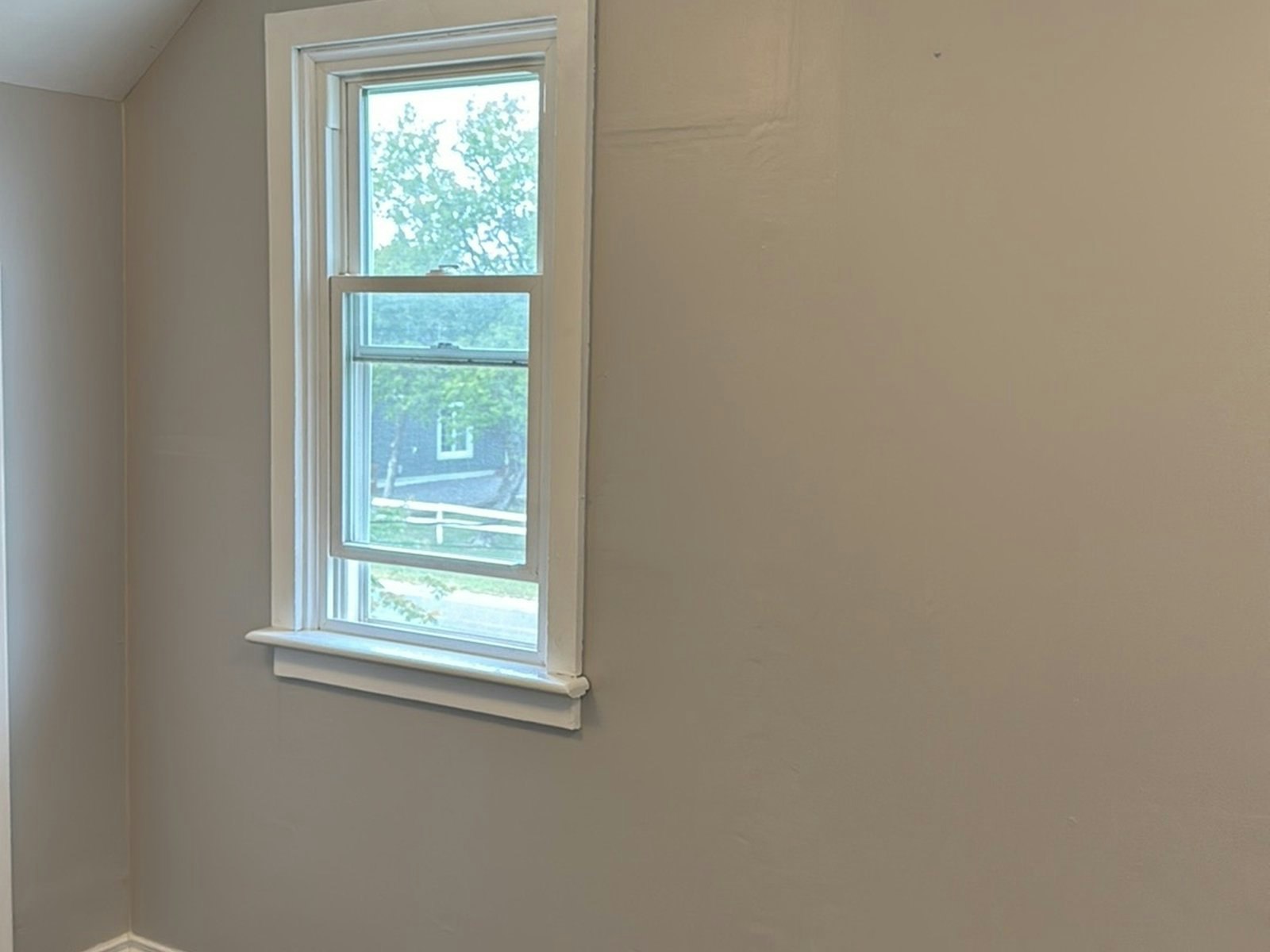 2 Bed-3 Cameron Avenue, Sault Ste. Marie, ON, P6B 4W6 - 10
