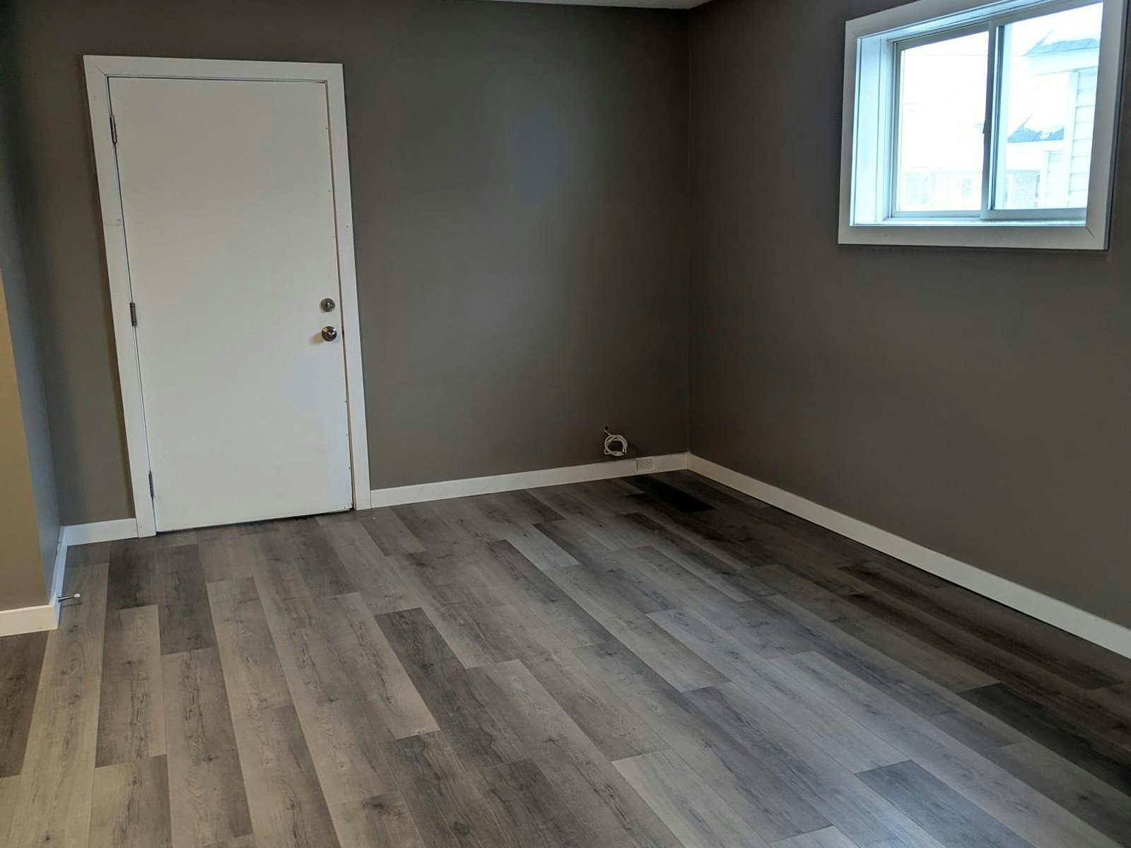 A (Main)-433 Woodcroft Avenue, Sault Ste. Marie, ON, P6C 2G2 - 2