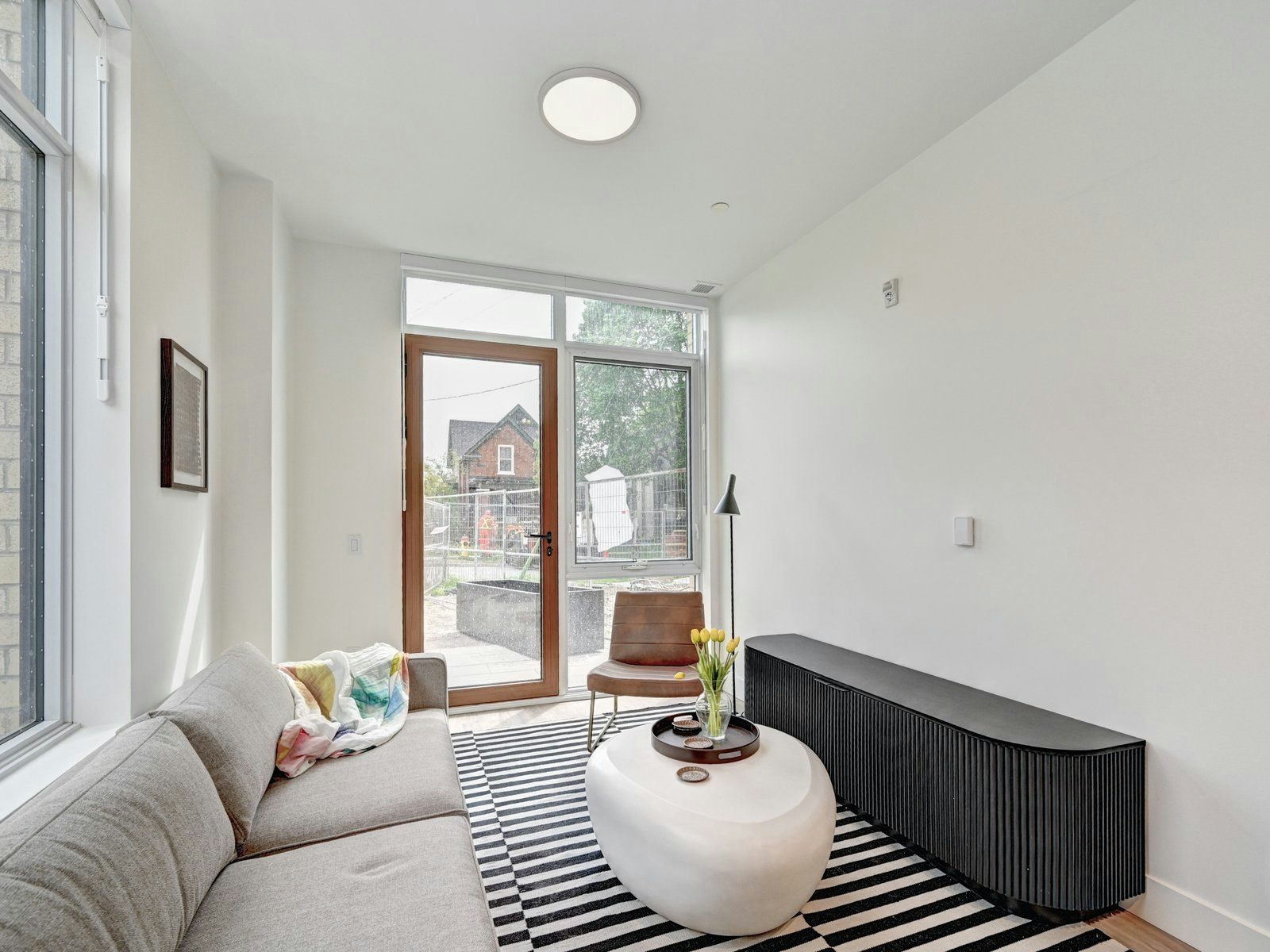 1 Bed-415 Duke Street W, Kitchener, ON, N2H 0E6 - 12