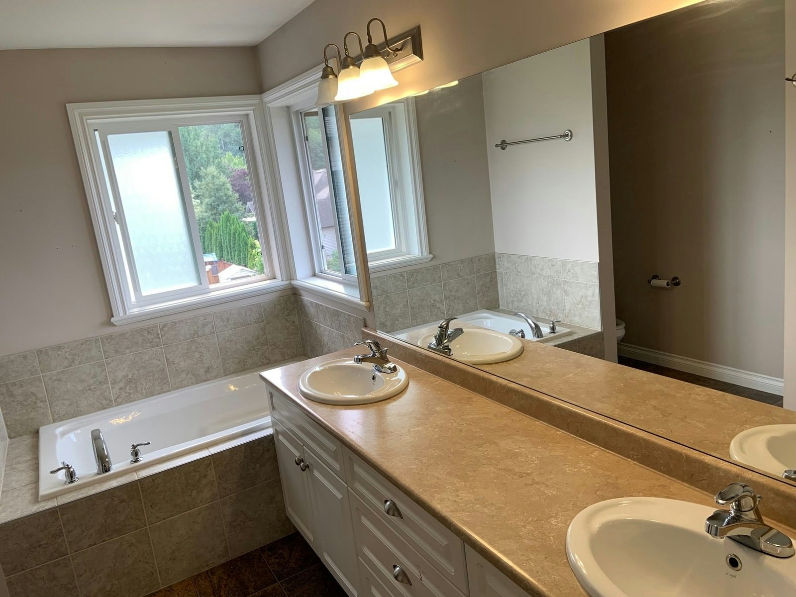 UPPER-47401 Macswan Drive, Chilliwack, BC, V2R 0L3 - 17