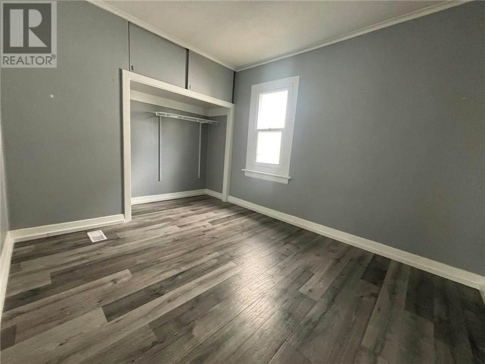 2 Bed-358 Burton Avenue, Greater Sudbury, ON, P3C 4K5 - 18