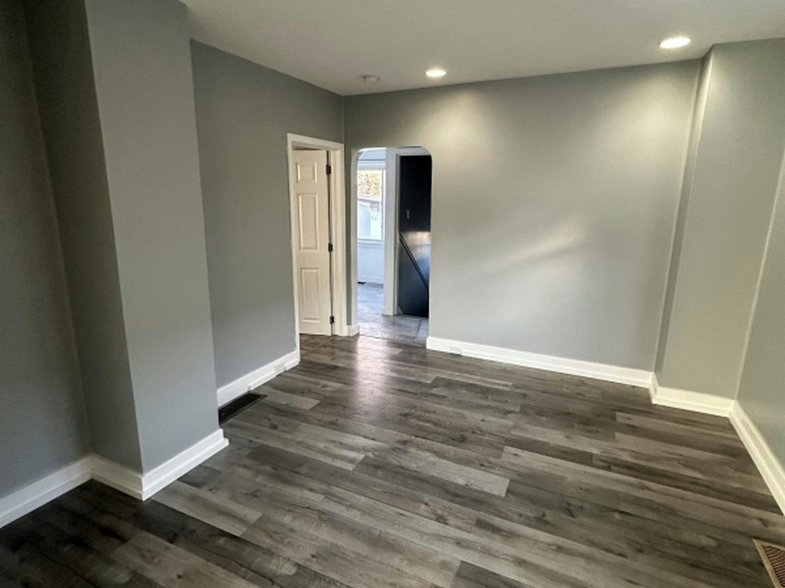 2 Bed-358 Burton Avenue, Greater Sudbury, ON, P3C 4K5 - 14