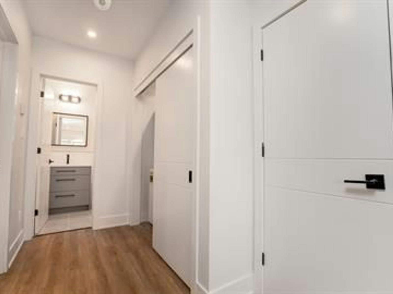B-83 Rosemount Avenue, Ottawa, ON, K1Y 1P5 - 26