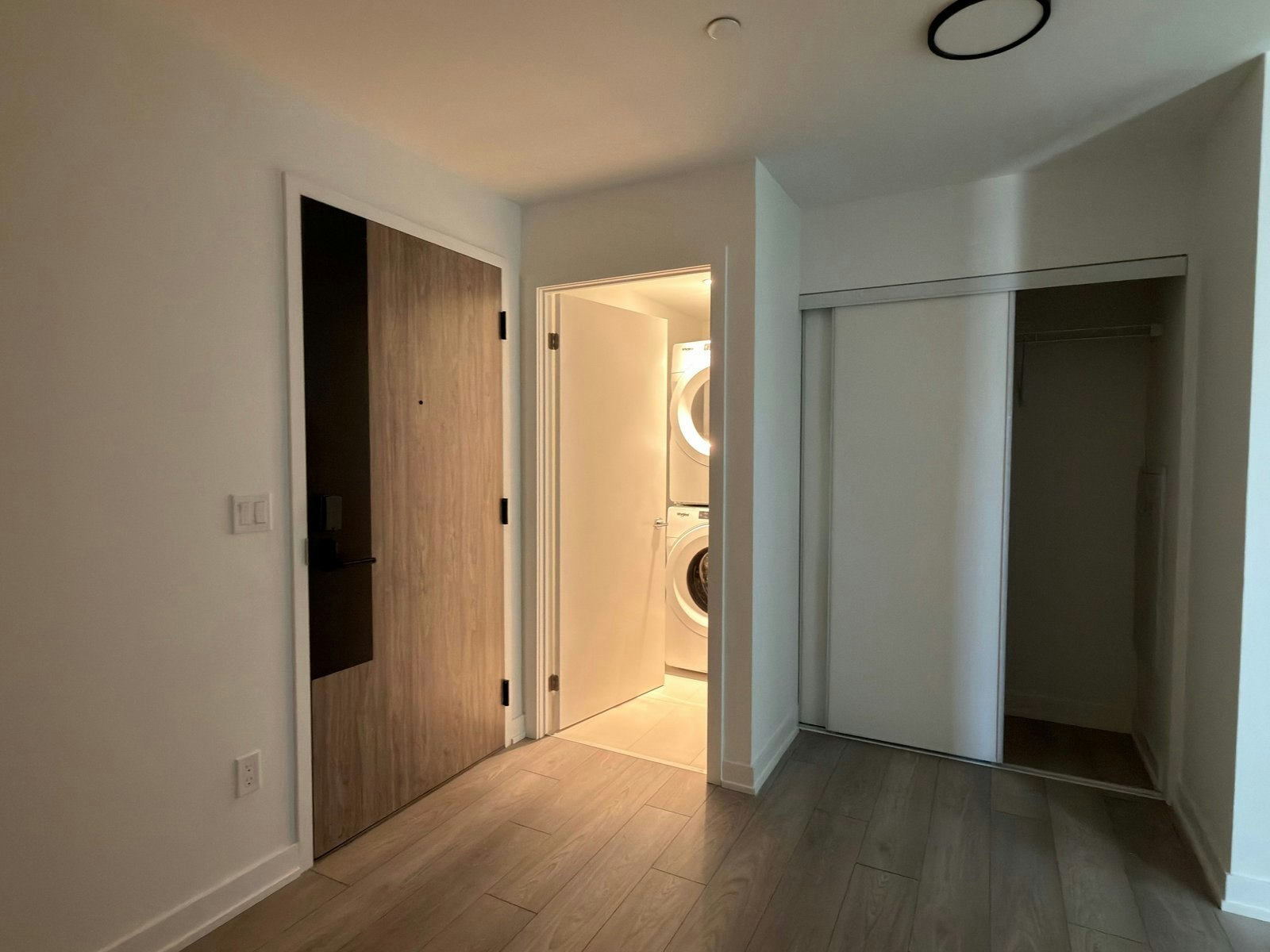 520-1007 The Queensway, Toronto, ON, M8Z 6C7 - 2