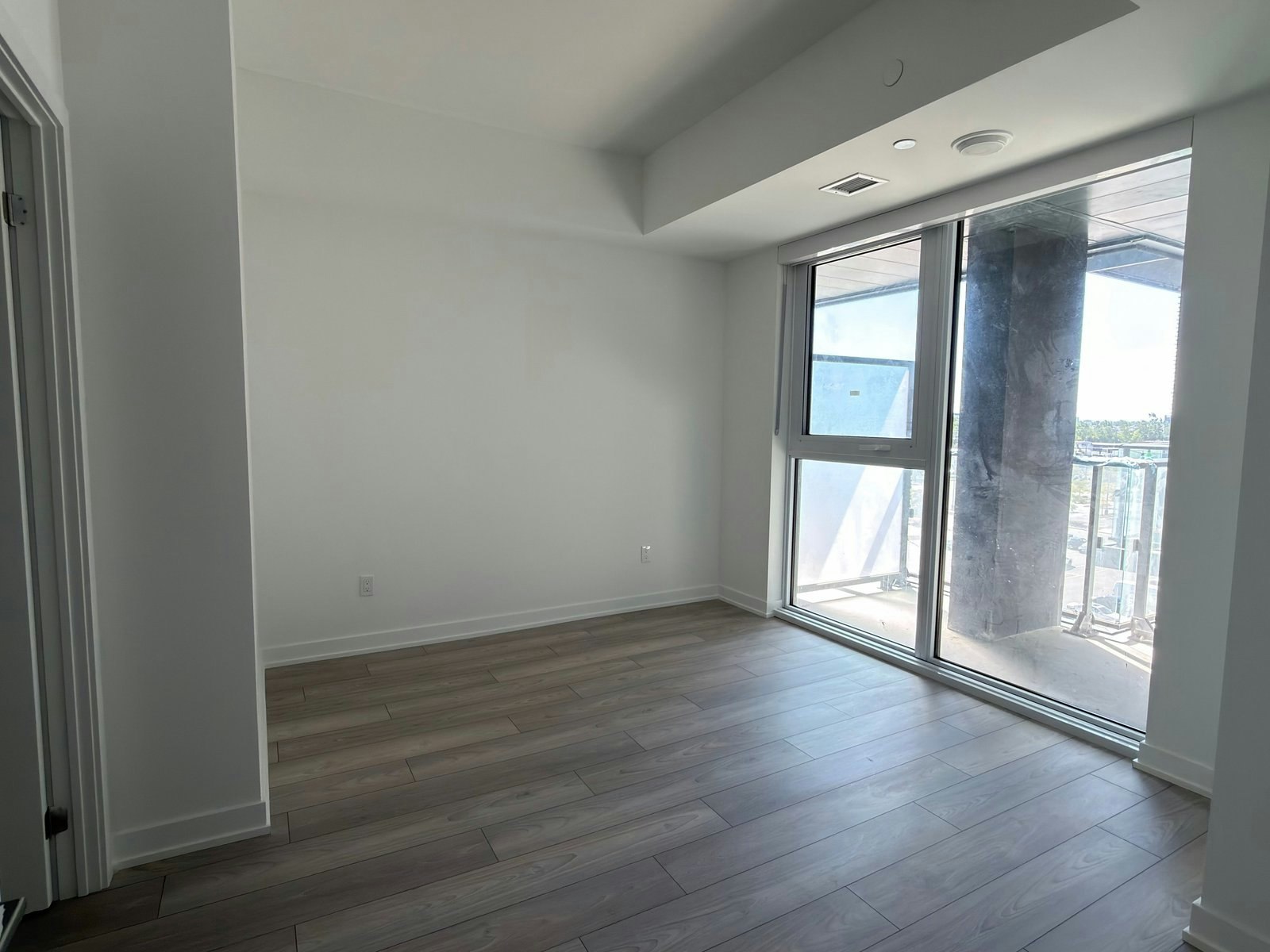 520-1007 The Queensway, Toronto, ON, M8Z 6C7 - 10