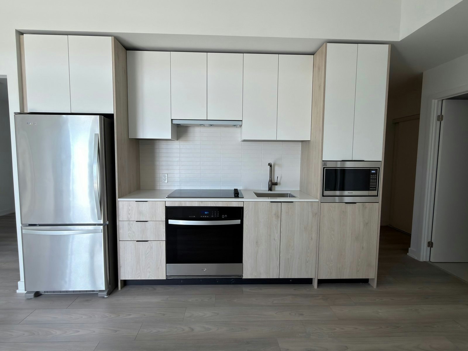 520-1007 The Queensway, Toronto, ON, M8Z 6C7 - 6