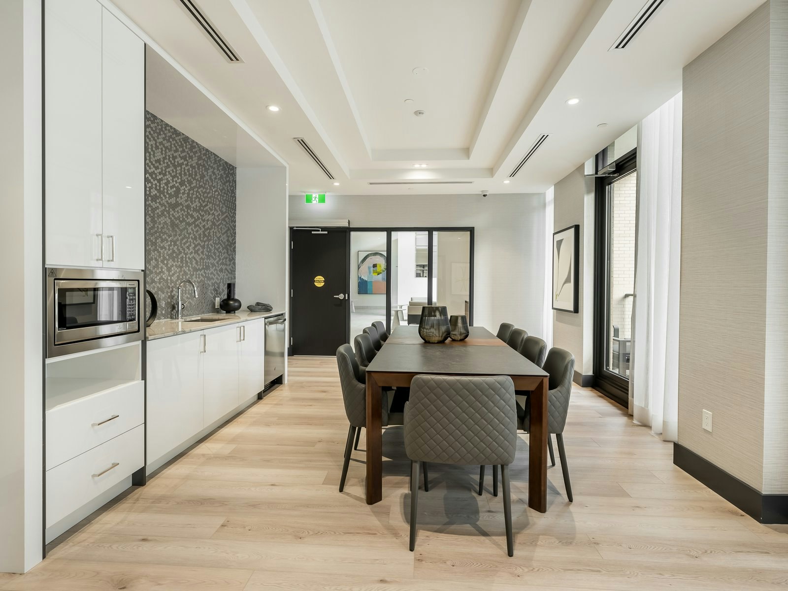 Kinsale-299 The Kingsway, Toronto, ON, M9A 0E7 - 19