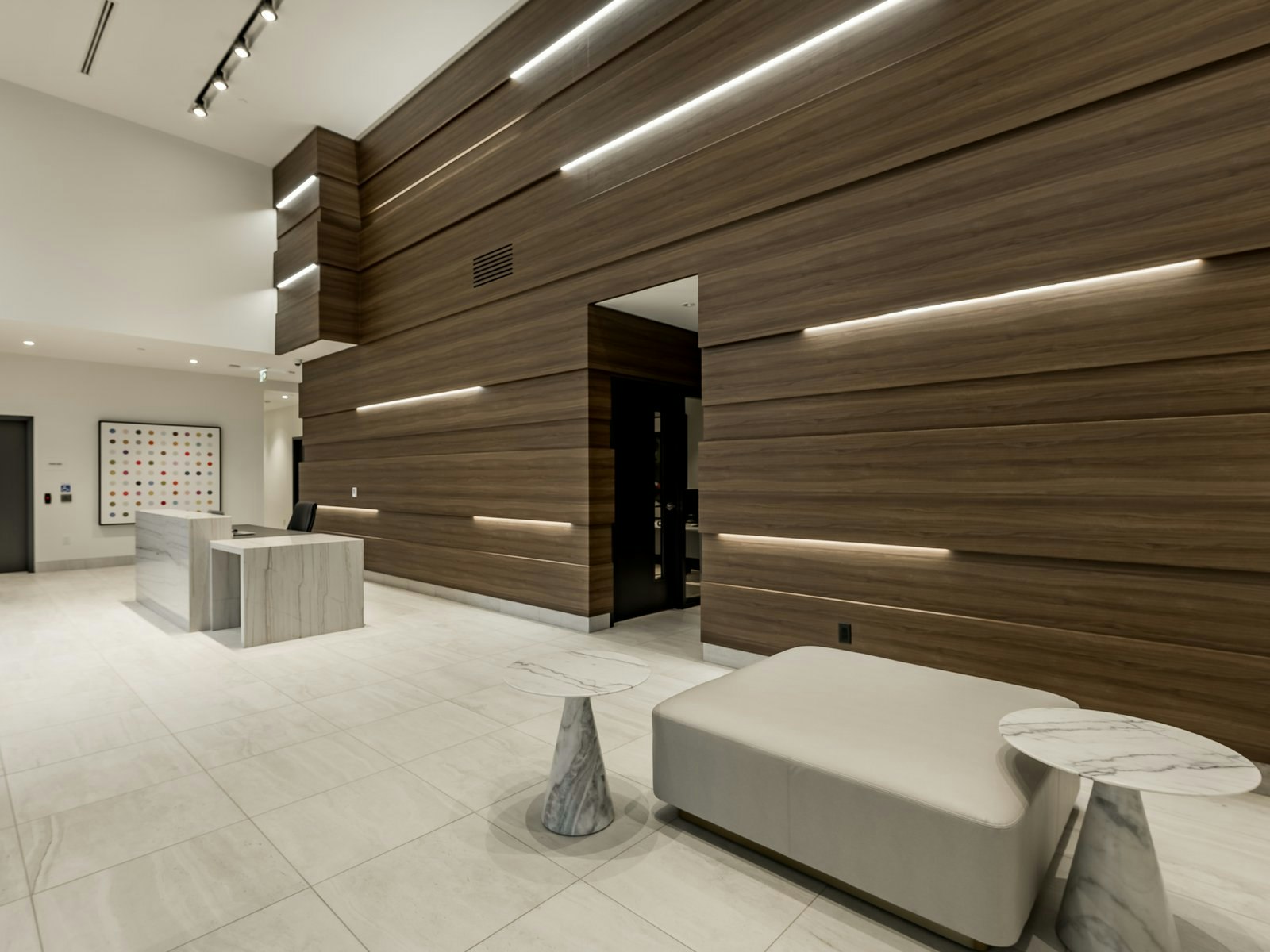 Kinsale-299 The Kingsway, Toronto, ON, M9A 0E7 - 3