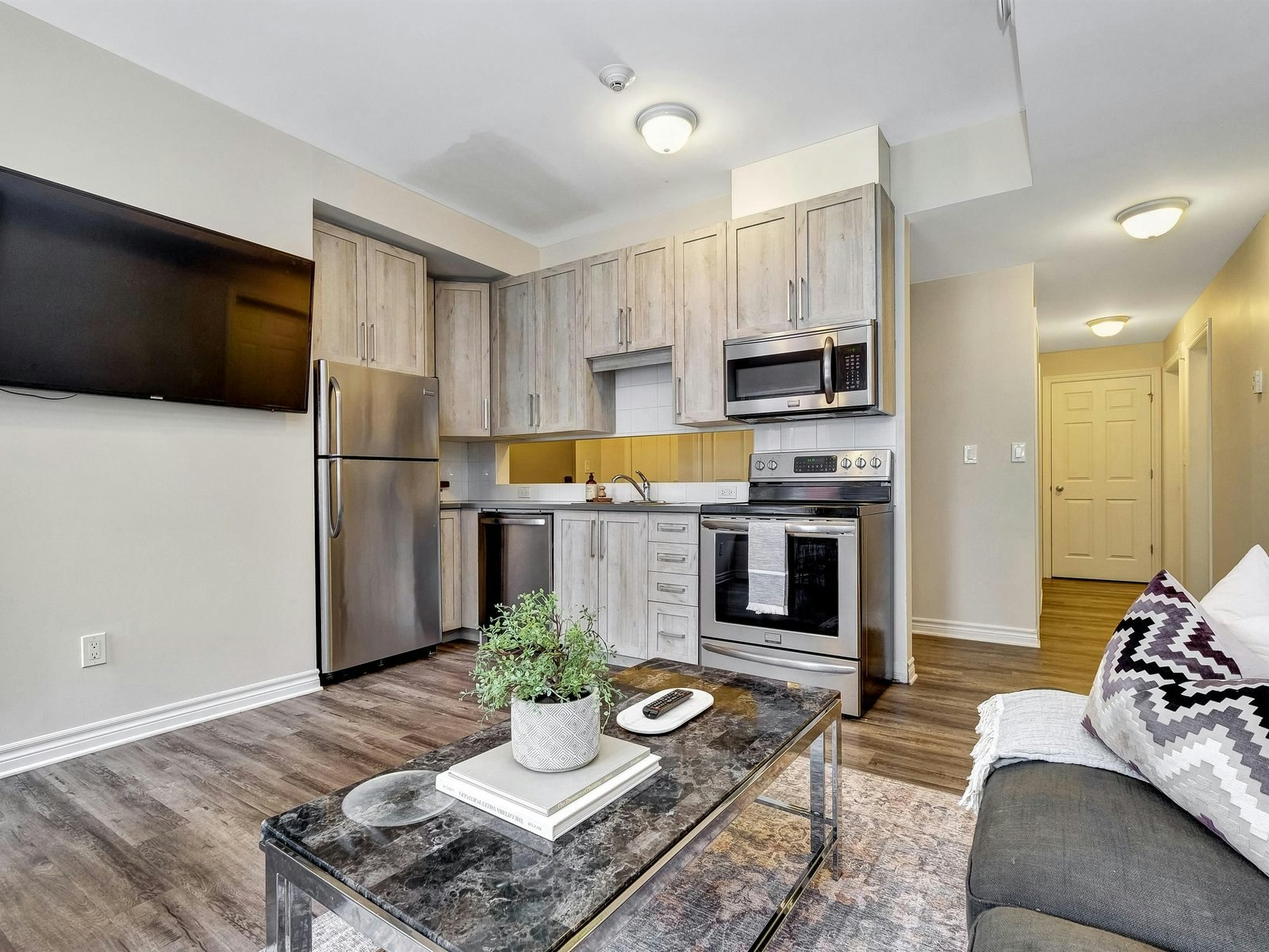 5B-84 Russell Avenue, Ottawa, ON, K1N 7X1 - 13