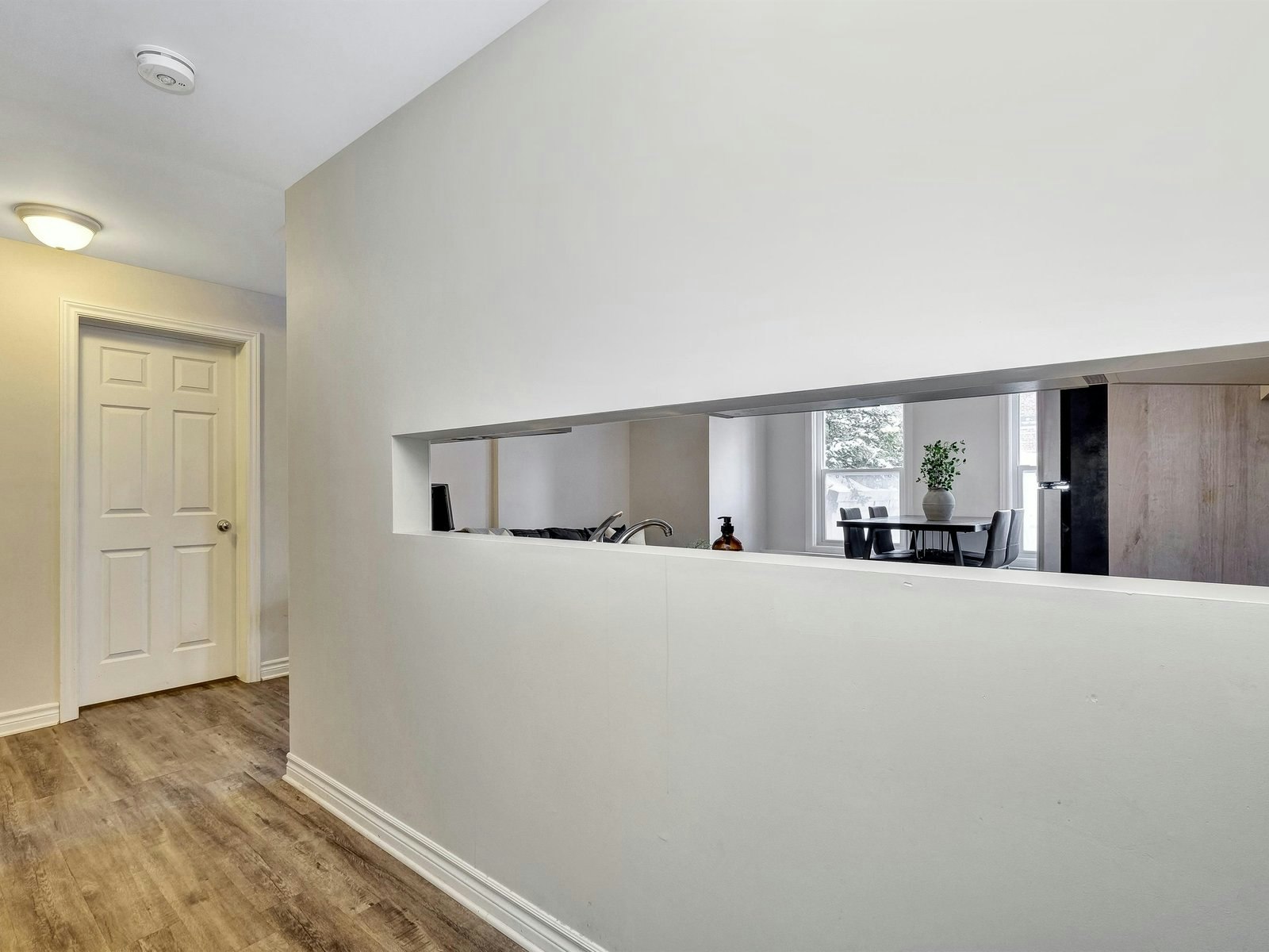 5B-84 Russell Avenue, Ottawa, ON, K1N 7X1 - 3