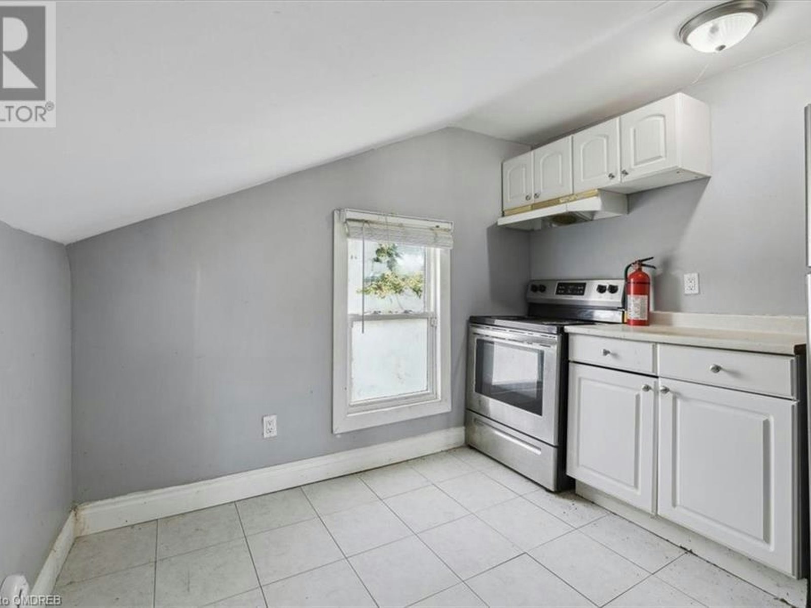 2-73 Vine Street S, St. Catharines, ON, L2R 3X9 - 23