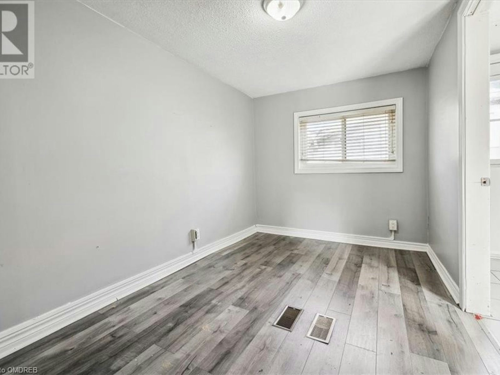 2-73 Vine Street S, St. Catharines, ON, L2R 3X9 - 17