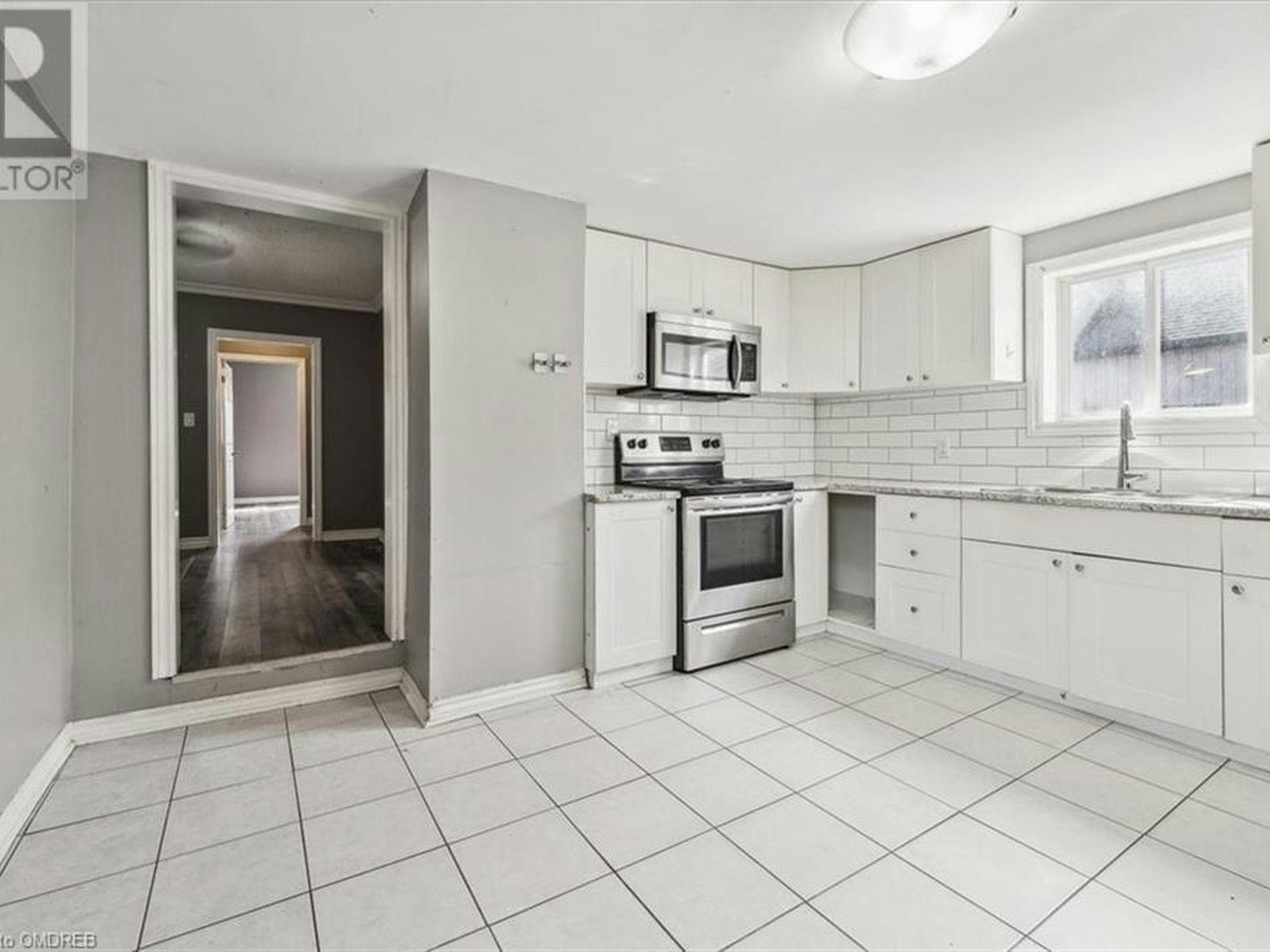 2-73 Vine Street S, St. Catharines, ON, L2R 3X9 - 14